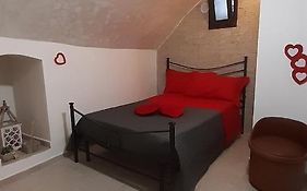 La casetta nel claustro 2